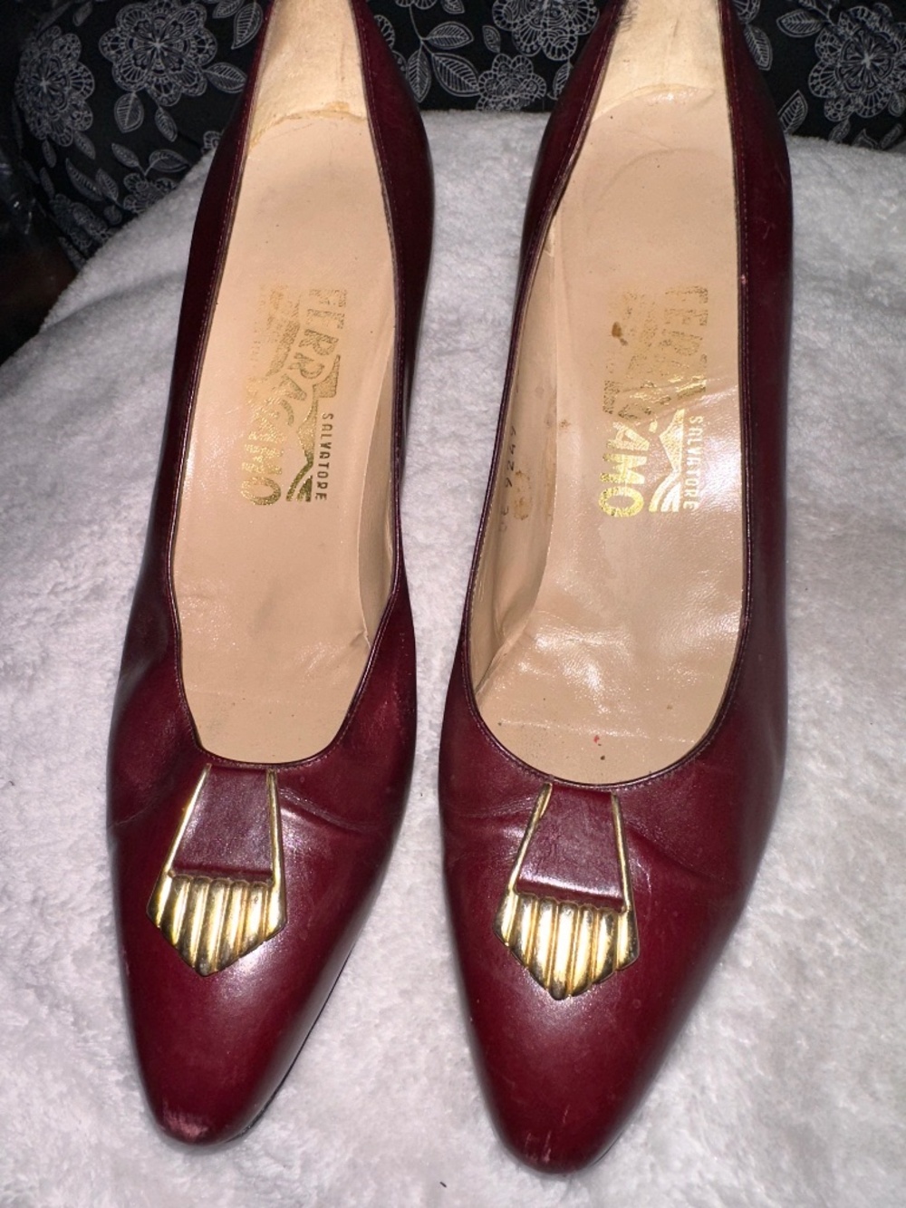 Vintage Salvatore Ferragamo Red Leather Pumps Size 8 AA Made in Italy
